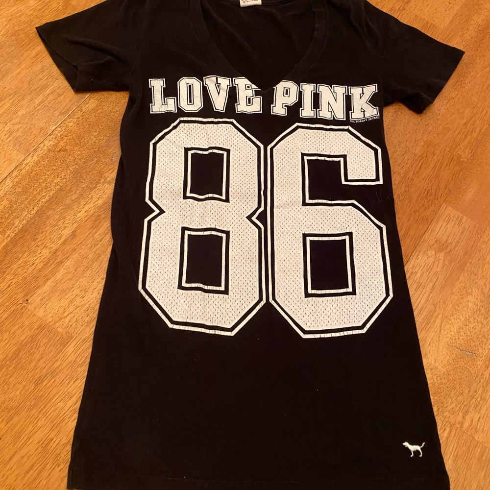 Pink black cotton vnevk short sleeve tee XS cute